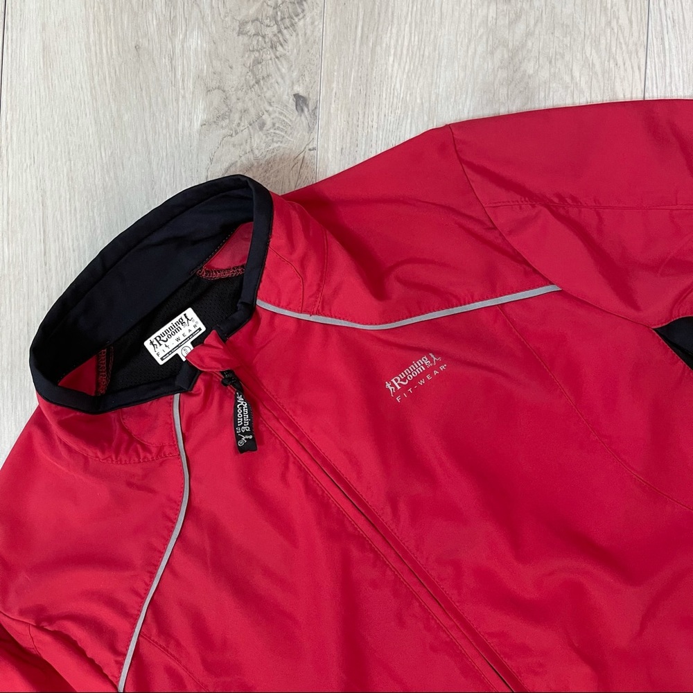 Running Room Jacket - Picture 3 of 5